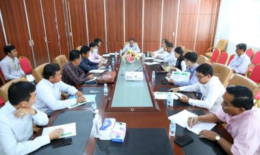 ក្រសួងសាធារណការ និងដឹកជញ្ជូនបើកកិច្ចប្រជុំពិនិត្យមើលវឌ្ឍនភាពនៃការអនុវត្តអនុគម្រោងសាងសង់ទីលានចាក់សំរាមក្នុងខេត្តព្រះសីហនុ គ្រោងចំណាយទឹកប្រាក់ចំនួន ៥.៣១៣.៤៦៣ ដុល្លារសហអាមេរិក