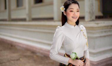 [មានវីដេអូ]​ កញ្ញា រ៉េត ស៊ូហ្សាណាខកខានមិនបានទៅច្រៀងក្រោយជួបទុក្ខធំ