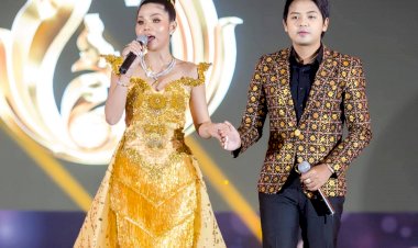 [មានវីដេអូ] ក្រោយពី មាស សុខសោភា នឹង លោក ដួង វីរៈសិទ្ធិ បានចូលក្នុងផលិតកម្ម Ream Production បានធ្វើអោយអ្នកគាំទ្រក៏ដូចជា Fan Fan បានពោលពាក្យយ៉ាងដូច្នេះថា