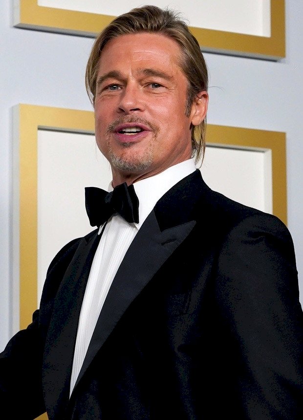 បន្ទាប់ពីឈ្នះក្ដីលោក  Brad Pitt  អតីតស្វាមី Angelina ស្រាប់តែផ្ទុះព័ត៌មានថា...